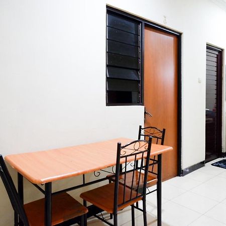 KoolKost near Kawasan Simpang Lima Semarang Hotel Luaran gambar